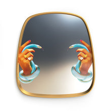 Cargar imagen en el visor de la galería, Mirror gold frame hands with snakes