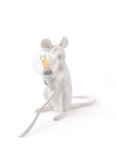 Cargar imagen en el visor de la galería, Mouse lamp white sitting